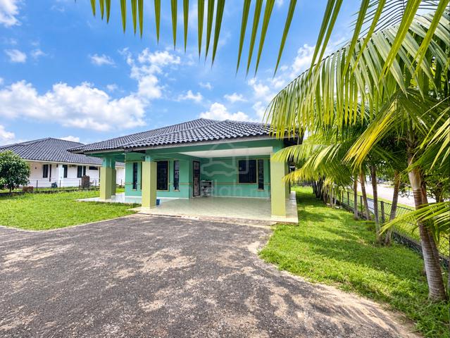 Bungalow 1 Storey Corner Lot 1