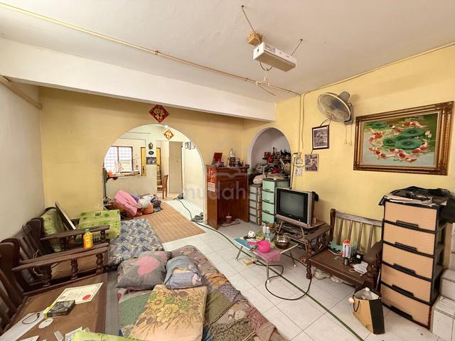 Low Cost【 Below Market 】2 Storey House, Jalan Meranti, Batang Kali 1