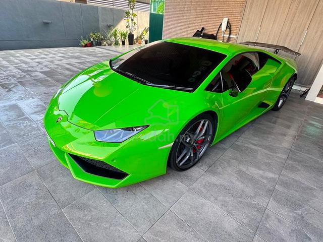 Worth Keeping a Rare Lamborghini Huracan - 1