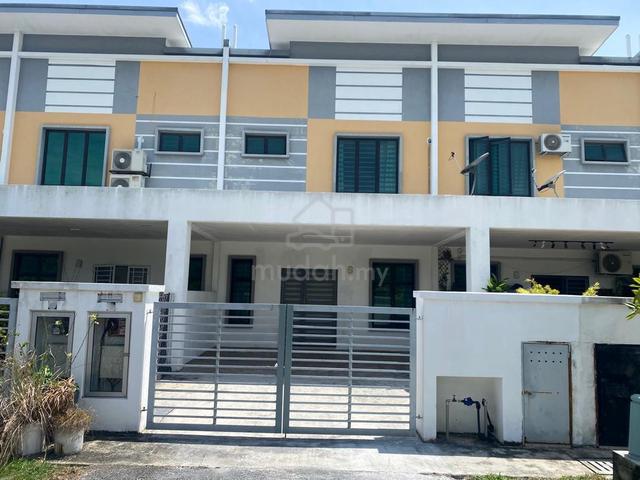 2 storey Terrace House For Sale 1800sqft 1