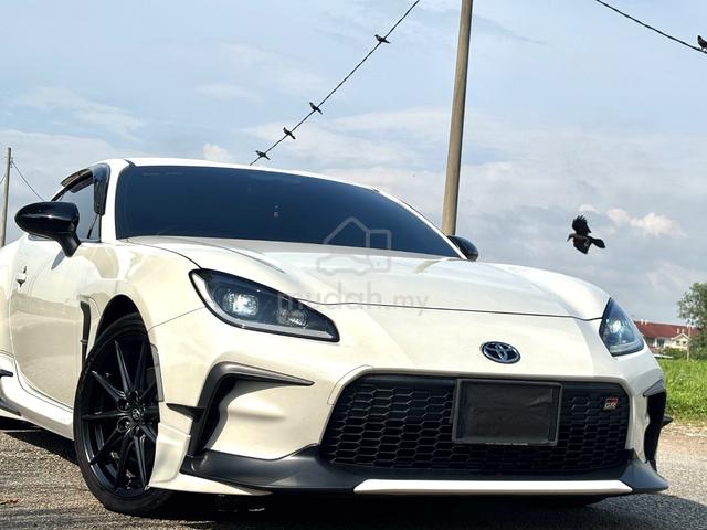 2023 Toyota GR86 2.4 RZ (A) GOOD CONDITION - 3