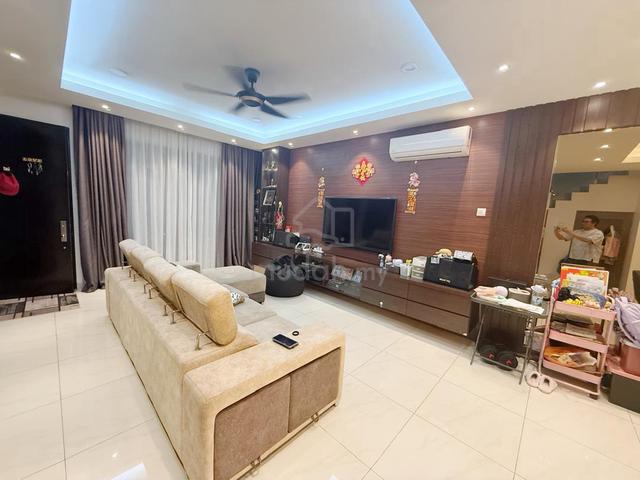 Diamond City Fully Renovated [Full Loan] Ecohill Eco Majestic Semenyih 1