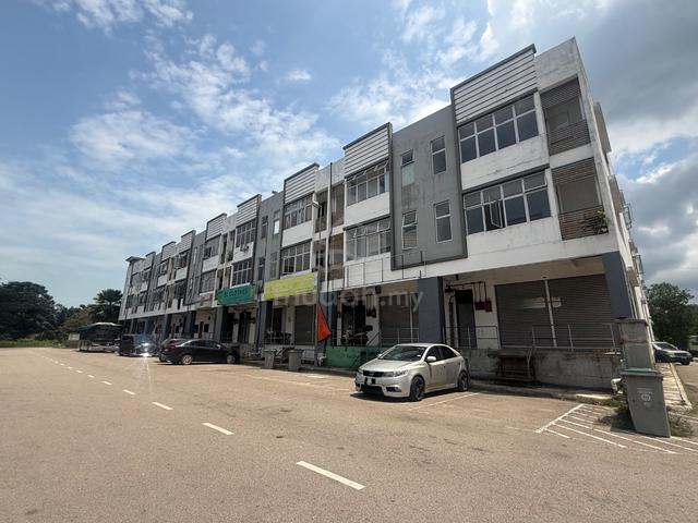 I-Parc @ Tanjung Pelepas @ Gelang Patah Three Storey (1st Floor) 1