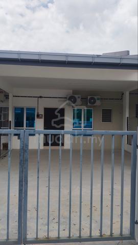 Rumah Untuk Di Sewa ( Iringan Bayu, Ledaya ) 1