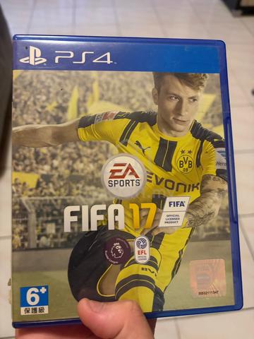 PS4 Slim 500GB + 2 DS4 Controller + 6 Games - photo 5 of 6