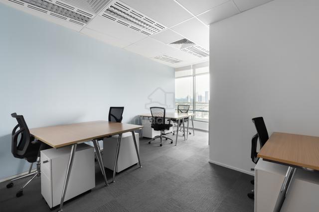 Private office space for 5 persons in Regus First Avenue 1