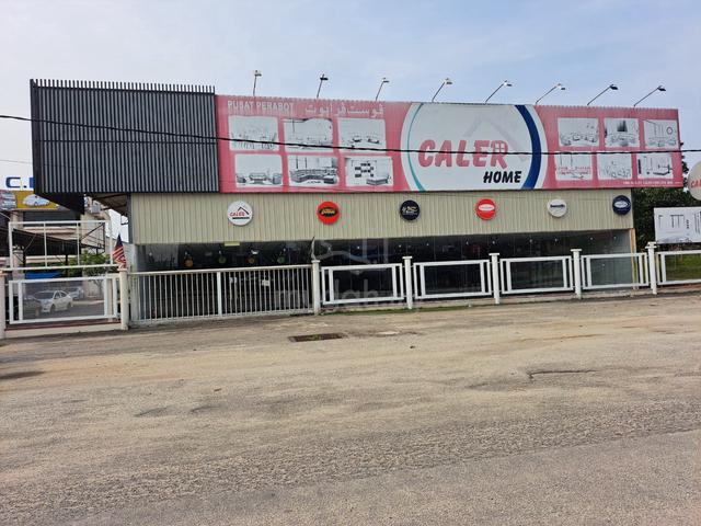 BATU 3 JALAN GAMBANG 30,000sf Warehouse SHOWROOM Available immediately 1