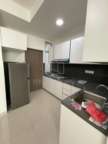SKS habitat / Larkin / Walking distance bus terminal 4