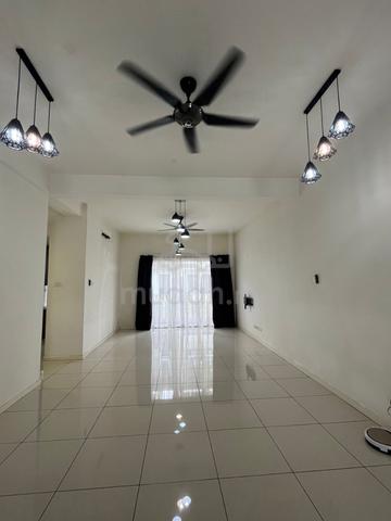 2 storey Arahsia Residence for rent 1