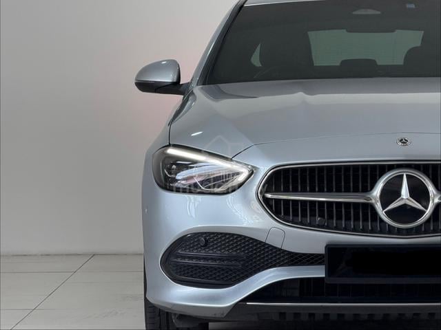 2022 Mercedes Benz C200 1.5 Avantgarde 37K KM Only - 2