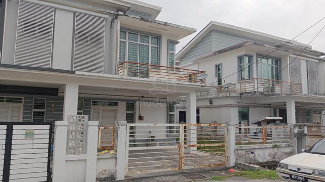 Semi-D link cluster, BSP Avenue, Bandar Saujana Putra, 1