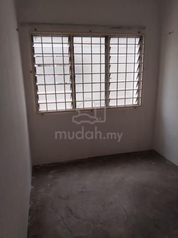 Apartment Nilai Perdana 1