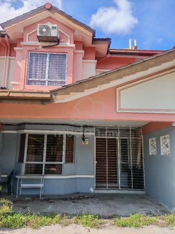 teres 2 tingkat di bandar seri putra 1