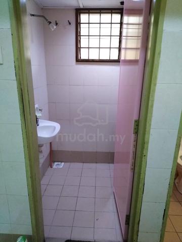 Bilik Sewa Boleh Husb&Wife - Pangsapuri / Apartment Semarak,Setia Alam 1