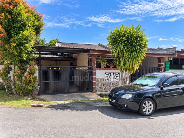 CORNER LOT TAMAN BUKIT LINTANG INDAH — Nego CASHBACK RM50K! 1