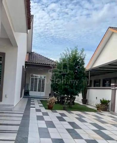 (Semi D Ready Move In) Jalan Sireh 1, Taman Gambir,Bukit Gambir, Johor 1