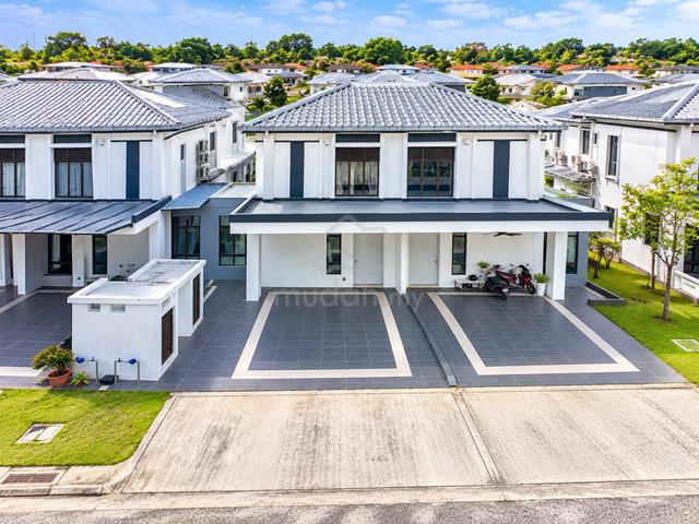PALING MURAH Regent Garden Eco Grandeur Double Storey Terrace House 1