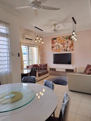 Puncak Jalil 3storey fully furnished for rent 1
