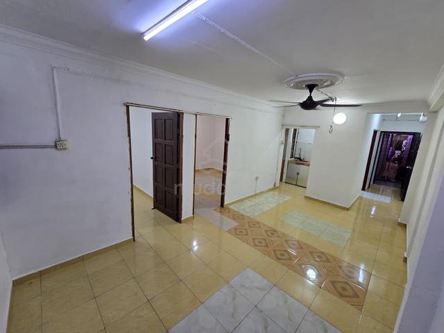 Flat Taman Nirwana 1
