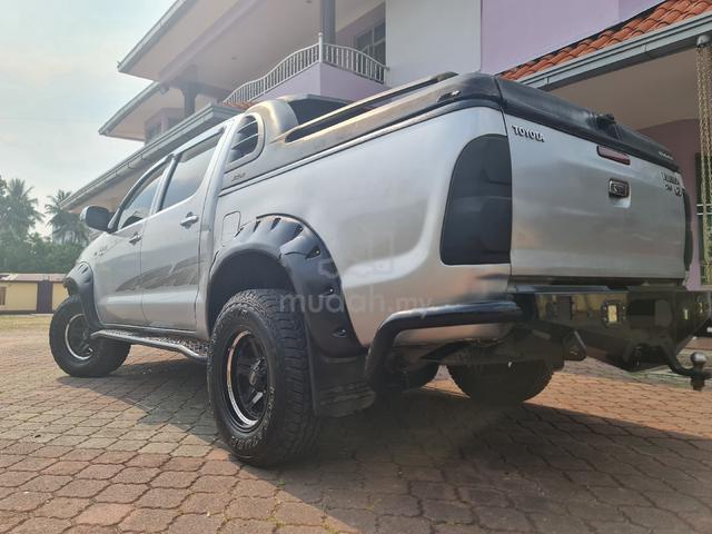 2009 Toyota HILUX 2.5 G (A) - 2