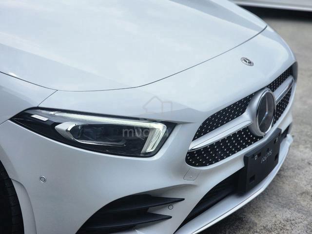 PERFECT Mercedes Benz A180 AMG PROOF ALIGHT 19RIMS - 5
