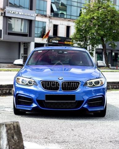 2014 BMW M235i F22 Coupe Low Miles Japan Spec - 3