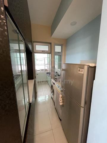 Centra Residences @ Nasa City 1
