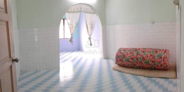 Pahang Kuantan Taman Guru Semi-Detached House For Sale 1