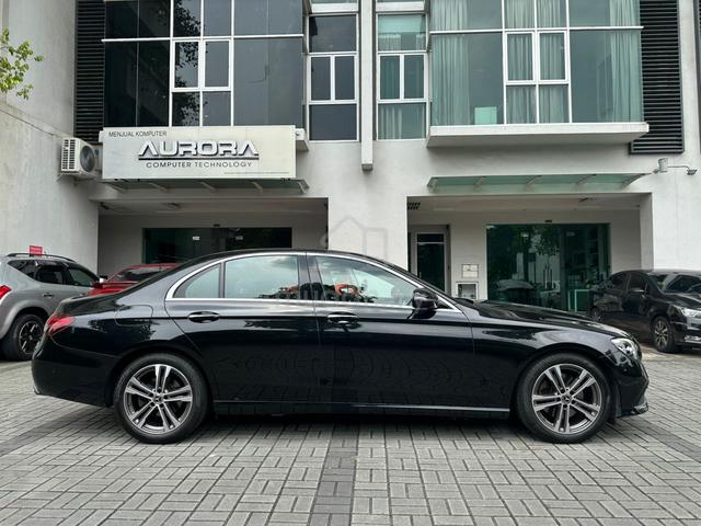 Under Wrty🌟2023 Mercedes Benz E200 2.0 AVANTGARDE - 3