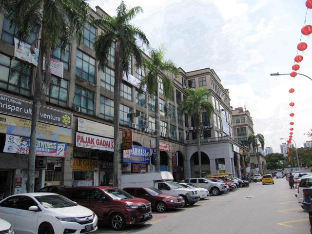 Sentul Boulevard Office Level Three Floor Unit Rent 1