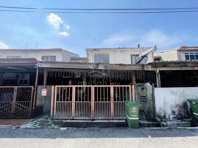 RUMAH TERES 2 TINGKAT BUKIT SETONGKOL CENDERAWASIH KUANTAn 1