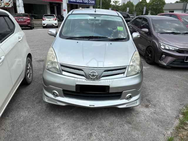 2012 Nissan GRAND LIVINA 1.6 IMPUL (A) - 1