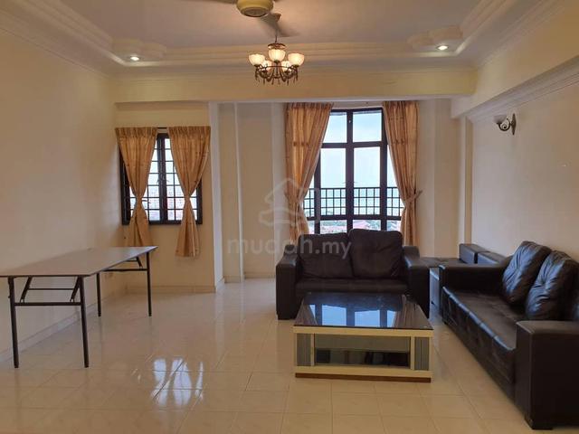 Straits Court Condominium 1