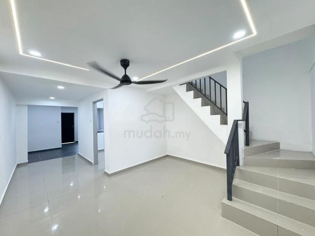 Jalan Danau 2Stry Fully Renovated Taman Desa Jaya 1