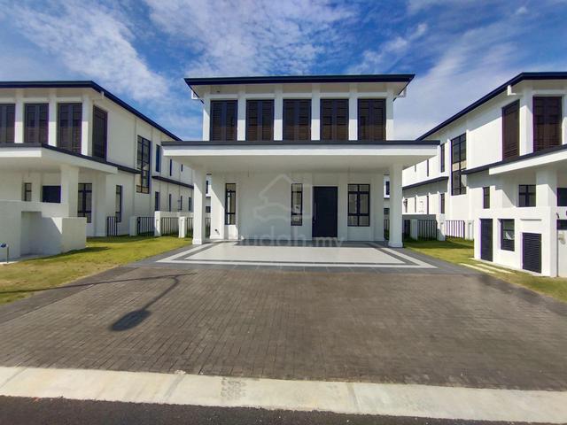 Double Storey Bungalow Norton Garden Eco Grandeur 1