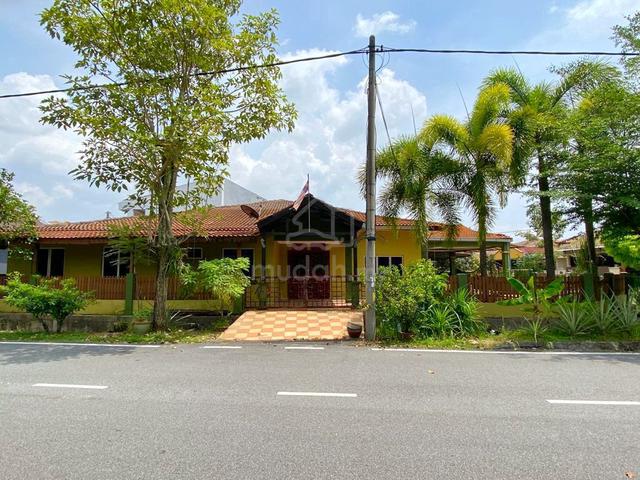 Corner Lot Setingkat Bandar Tasik Puteri Rawang Selangor 1