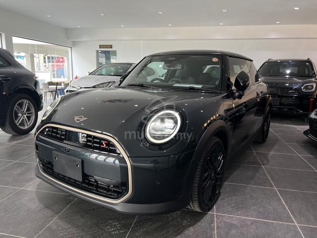 UNREG 2024 Mini COOPER 2.0 S FAV TRIM M-PACKAGE - 2