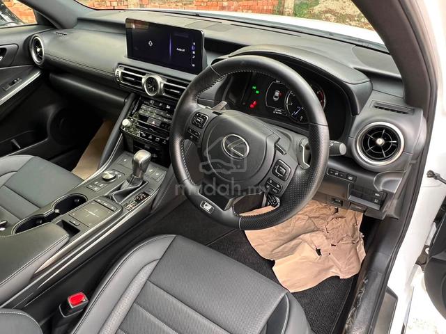 Lexus IS300 F-SPORT Mark Levinson Orange Caliper - 3