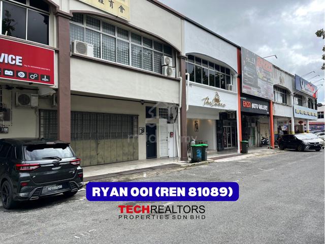 1.5 Storey Shoplot For Sale, Facing Road, Mergong, Alor Setar 1