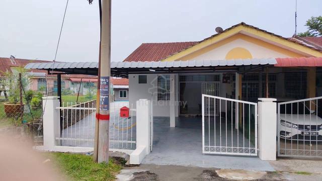 Rumah Sewa Taman Politeknik Port Dickson 1