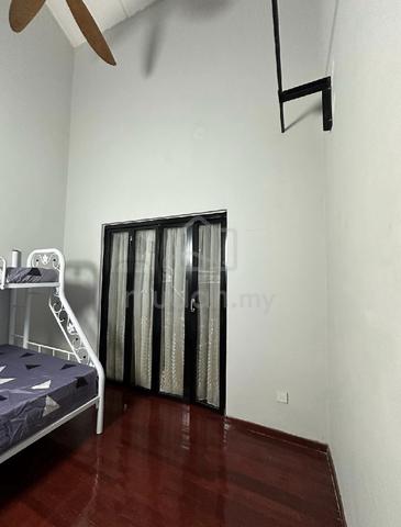 ROOM @Terrace House DAMANSARA EMAS facing MASJID KOTA DAMANSARA 1