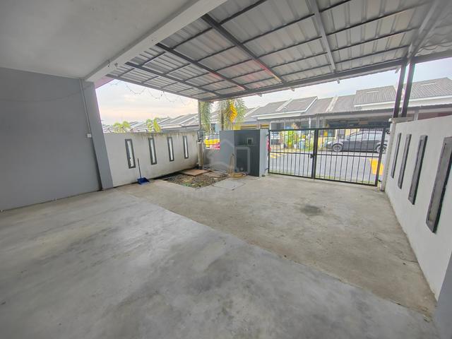 MURAH 4 BILIK, Rumah 1 Tingkat Teres Jalan Pipit Telok Panglima Garang 1