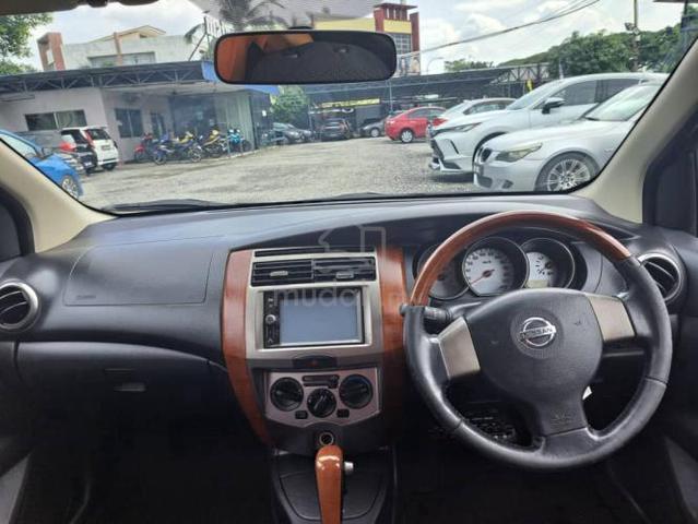 2011 Nissan GRAND LIVINA 1.8 IMPUL (A) - 4