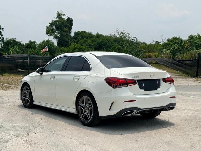 MERCEDES Benz A250 2.0 AMG LINE 2022 - 2