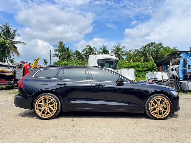 2022 Volvo V60 2.0 RECHARGE T8 (A) - 5