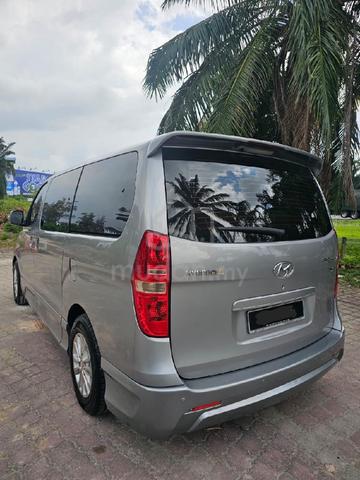 2011 Hyundai GRAND STAREX 2.5 CRDi VGT (A) - 3
