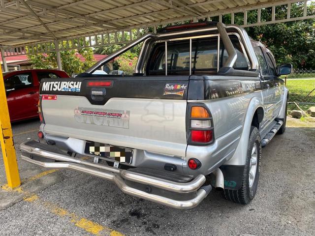 2005 Mitsubishi STORM 2.5 GLS (A) - 4