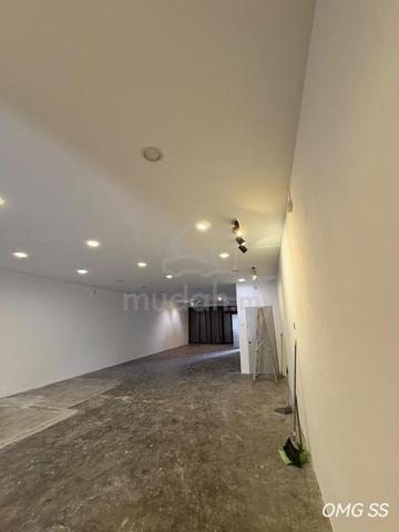 Botanic Mahogani Double Storey Shoplot Renovated Prime Location Klang 1