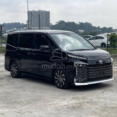 2022 Toyota VOXY 2.0 S-Z (A) power booth - 2