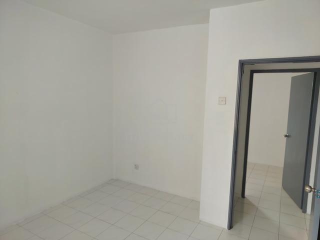 Rose Villa Apartment 4